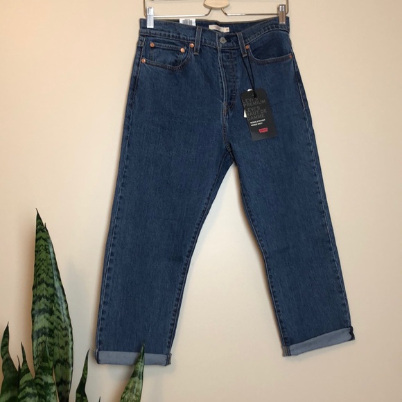 Levi's Denim - Levi’s Wedgie Straight Cropped Jeans